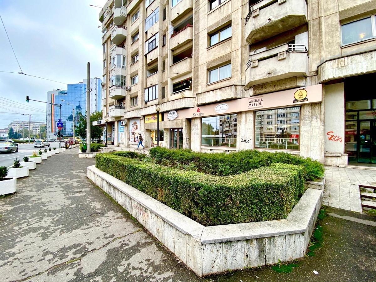 Central City Studio Ploiesti - Free Parking Екстер'єр фото