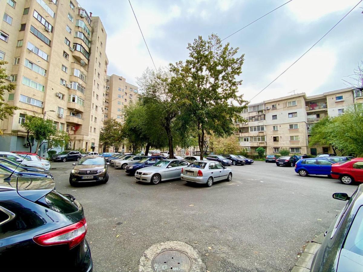 Central City Studio Ploiesti - Free Parking Екстер'єр фото